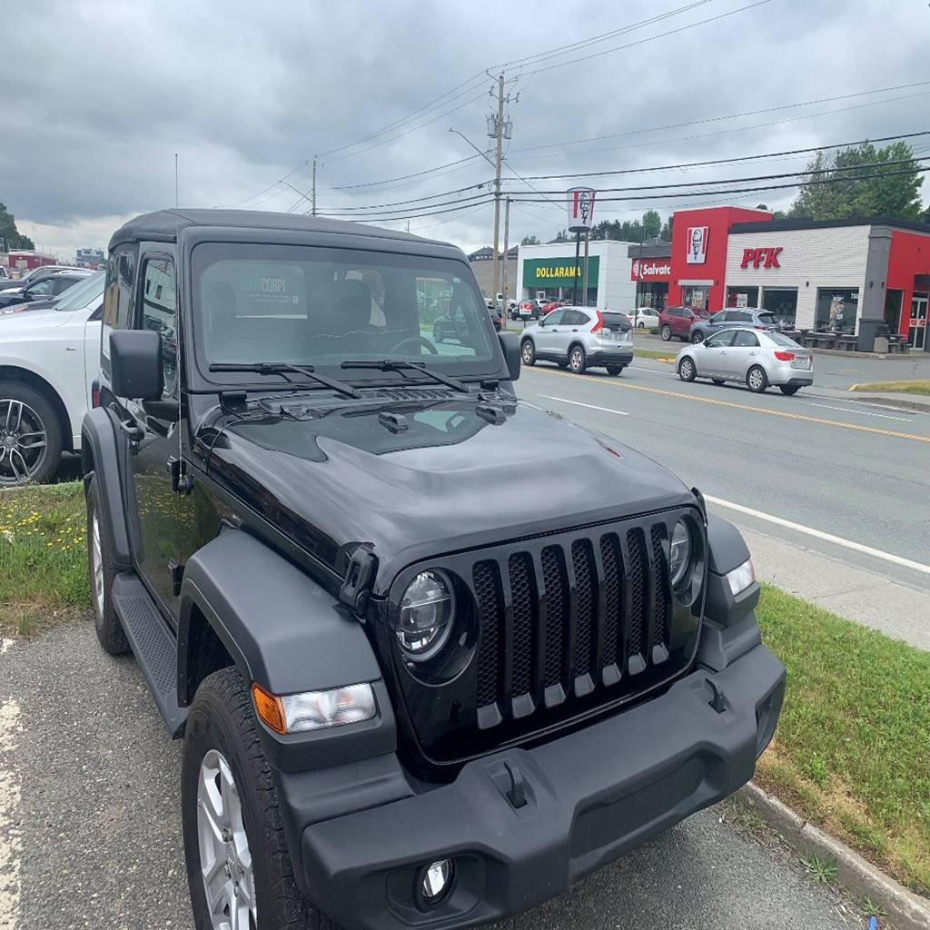 RÉALISATIONS VITRES D’AUTOS